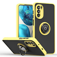 Custodia Silicone e Plastica Opaca Cover con Magnetico Anello Supporto S04 per Motorola Moto Edge (2022) 5G Giallo