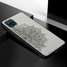 Custodia Silicone Ultra Sottile Morbida Cover con Magnetico S05D per Samsung Galaxy F12 Grigio