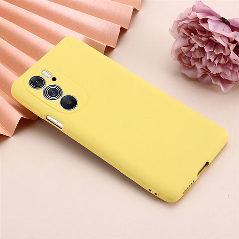 Custodia Silicone Ultra Sottile Morbida 360 Gradi Cover per Motorola Moto Edge X30 5G Giallo