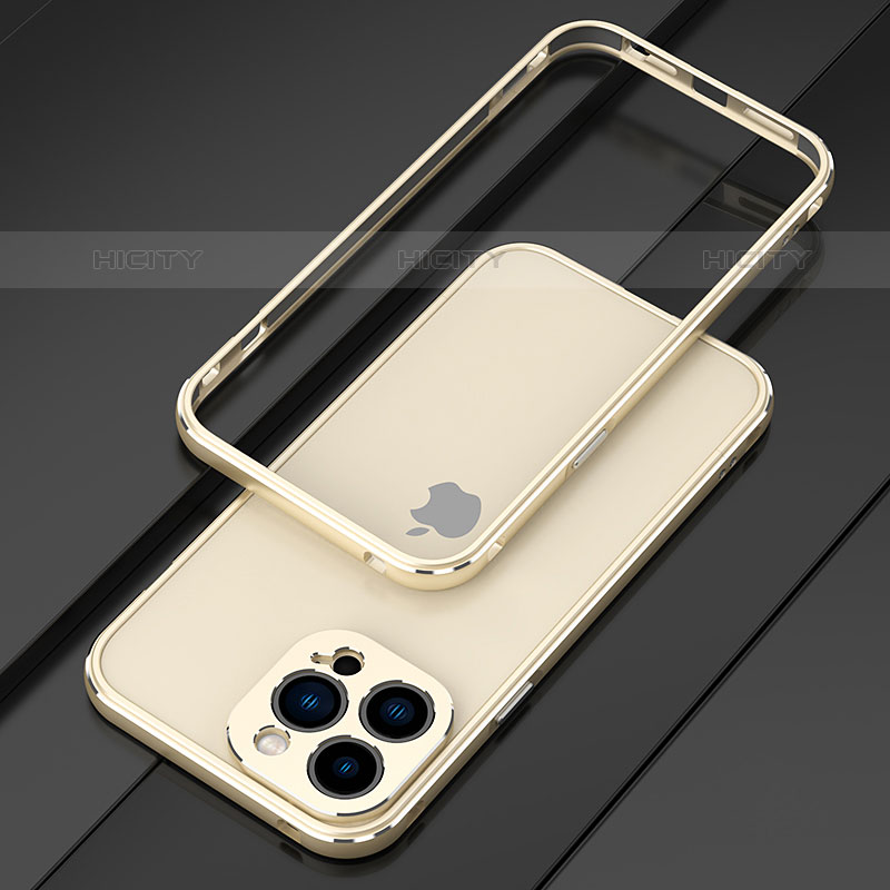 Custodia Lusso Alluminio Laterale Cover per Apple iPhone 16 Pro Max Oro