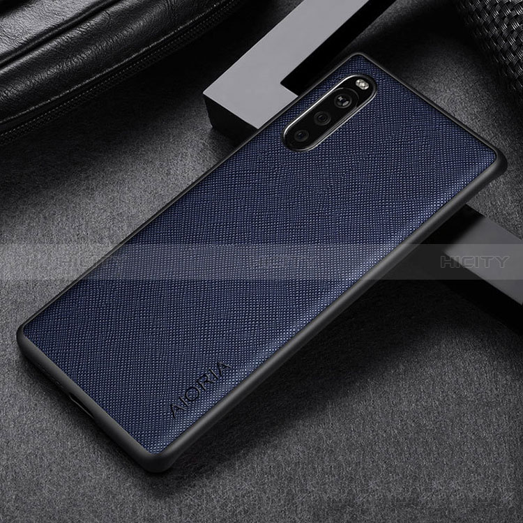 Custodia Lusso Pelle e Plastica Opaca Cover per Sony Xperia 10 III