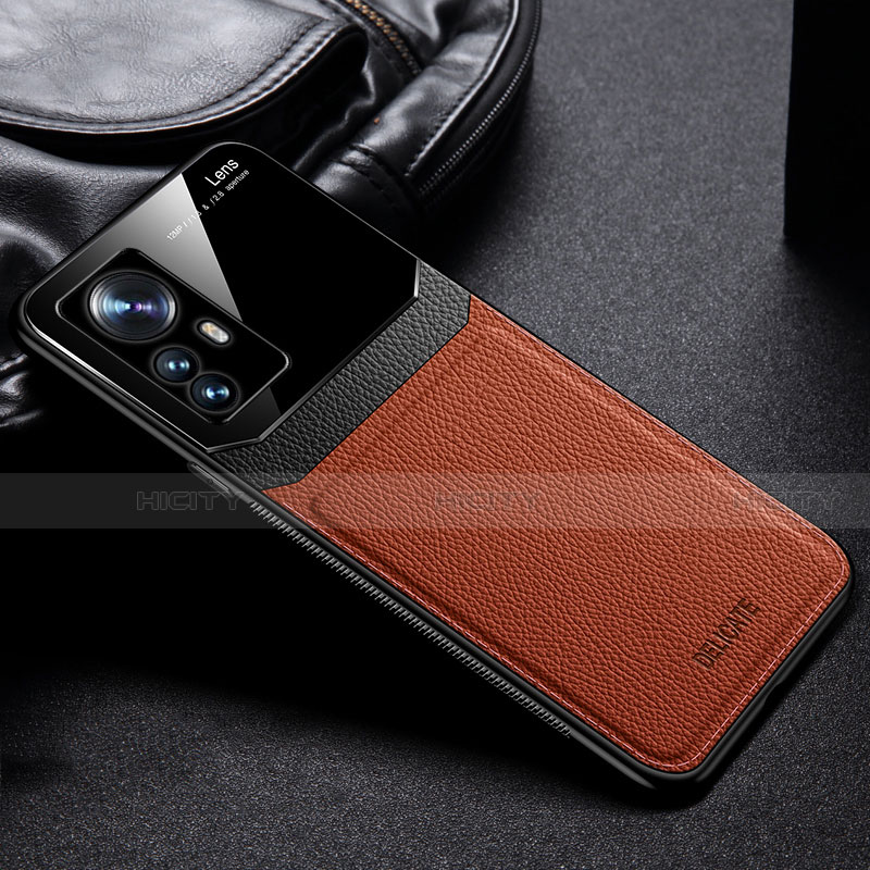 Custodia Silicone Morbida In Pelle Cover con Magnetico S01 per Xiaomi Mi 12 5G Marrone